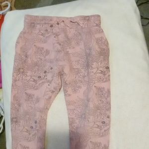 Kids sz 4 floral print on bubble gum pink